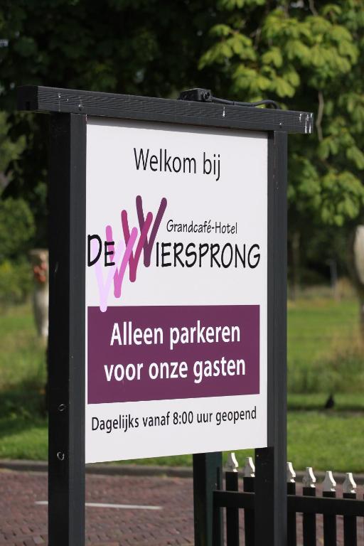 Grandcafe Hotel De Viersprong Schoorl Bagian luar foto